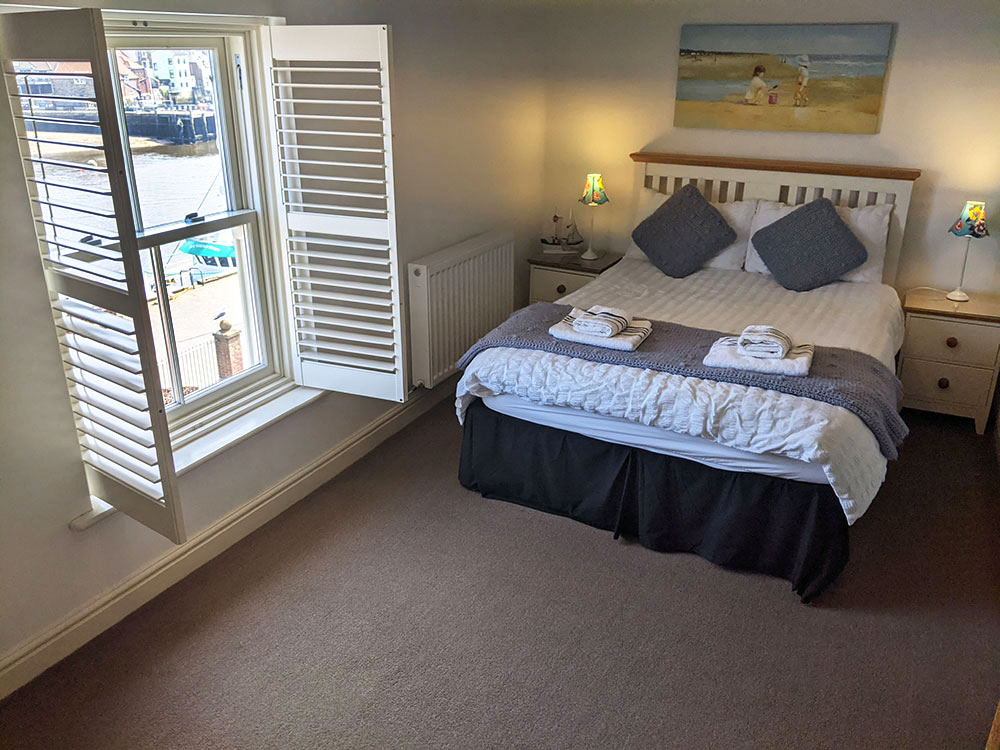 Mater bed room with sea views